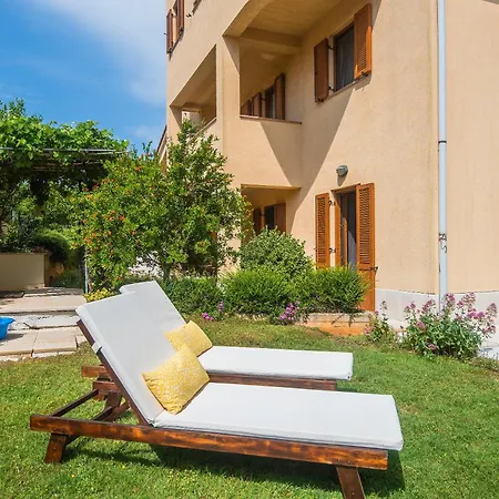 Buic Apartment